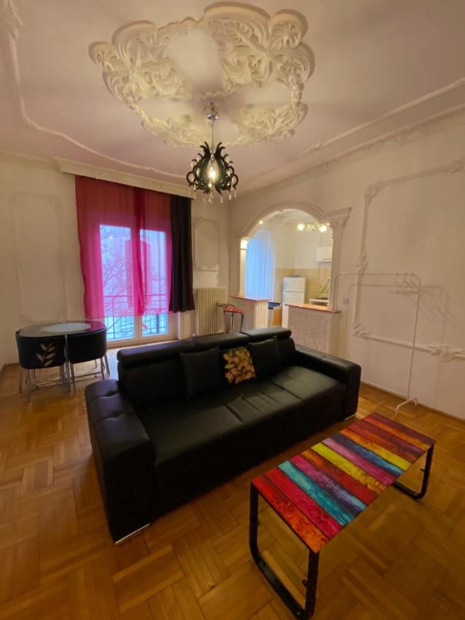 Promenade Guesthouse Near The Danube Budapeste Exterior foto